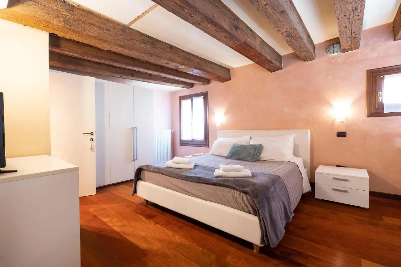 Doge Morosini Palace By Wonderful Italy Venedig 0*,  Italien
