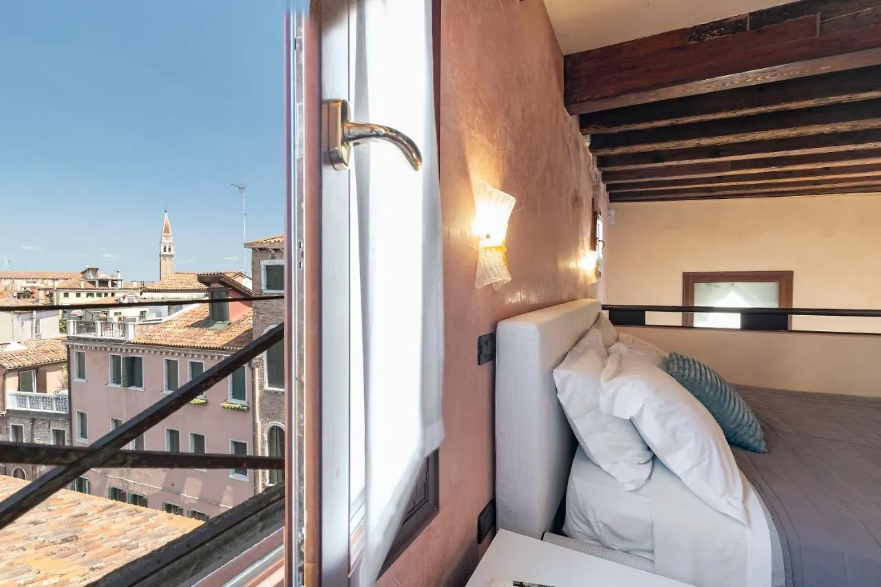 Doge Morosini Palace By Wonderful Italy Venedig Italien